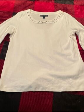 Karen Scott Cream Scoop Neck Top with Silver Grommet Detail